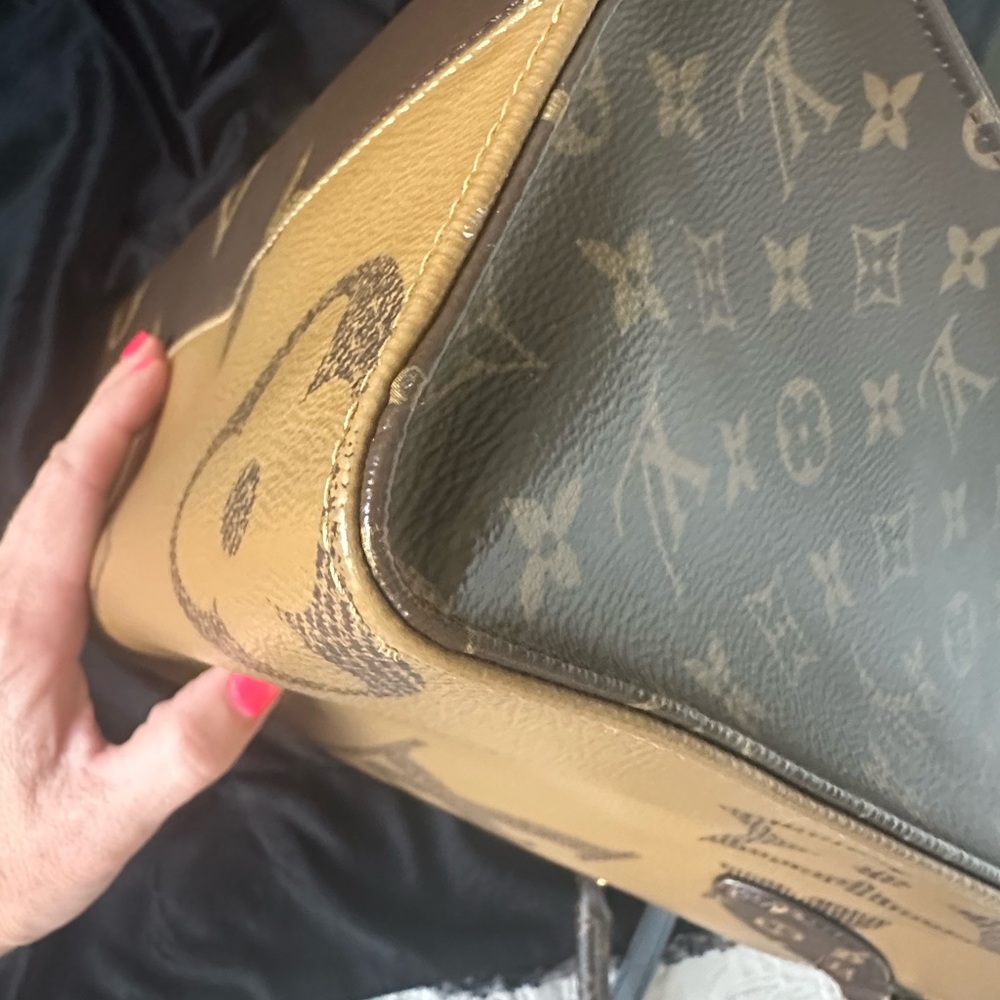 Sold on FB. On-The-Go MM Reverse Monogram - will trade for GM size! - Picture 11 of 16
